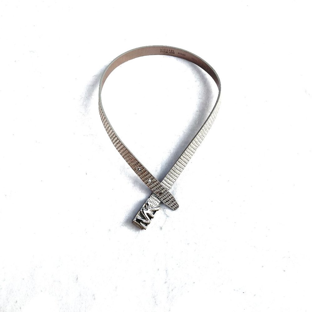 New Michael Kors Silver Logo Belt - Picture 5 of 11